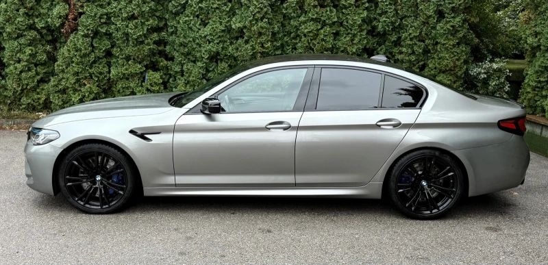 BMW M5 Competition/Carbon/H&K/Facelift/70000км.!, снимка 4 - Автомобили и джипове - 51985189
