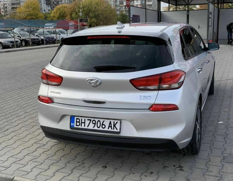 Hyundai I30, снимка 6 - Автомобили и джипове - 52909352
