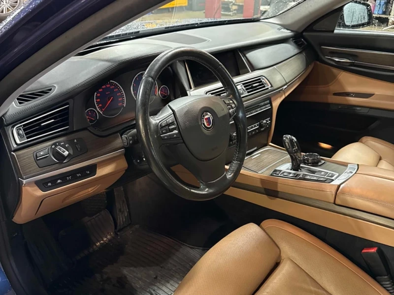 BMW 750  ALPINA B7 xDrive * CARFAX ФИНАНСИРАНЕ , снимка 6 - Автомобили и джипове - 53014130
