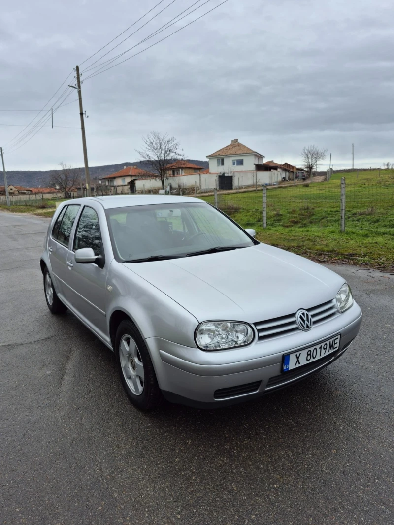 VW Golf 1.9, снимка 6 - Автомобили и джипове - 53370319