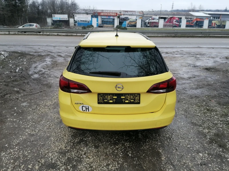 Opel Astra 1.4 100кс Швейцария , снимка 6 - Автомобили и джипове - 53427794