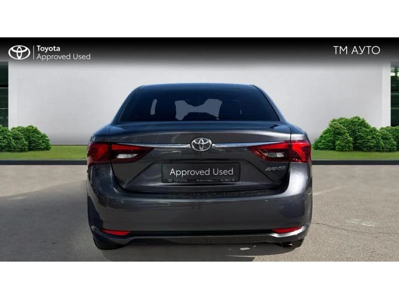 Toyota Avensis 2.0 Diesel Executive, снимка 4 - Автомобили и джипове - 49094363