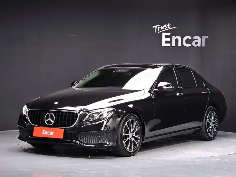 Mercedes-Benz E 300 Avantgarde