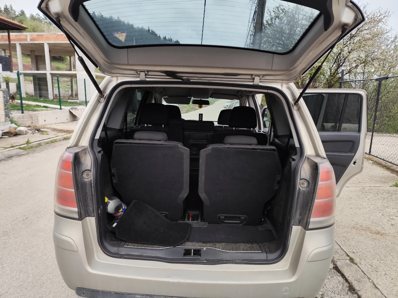Opel Zafira  - изображение 8