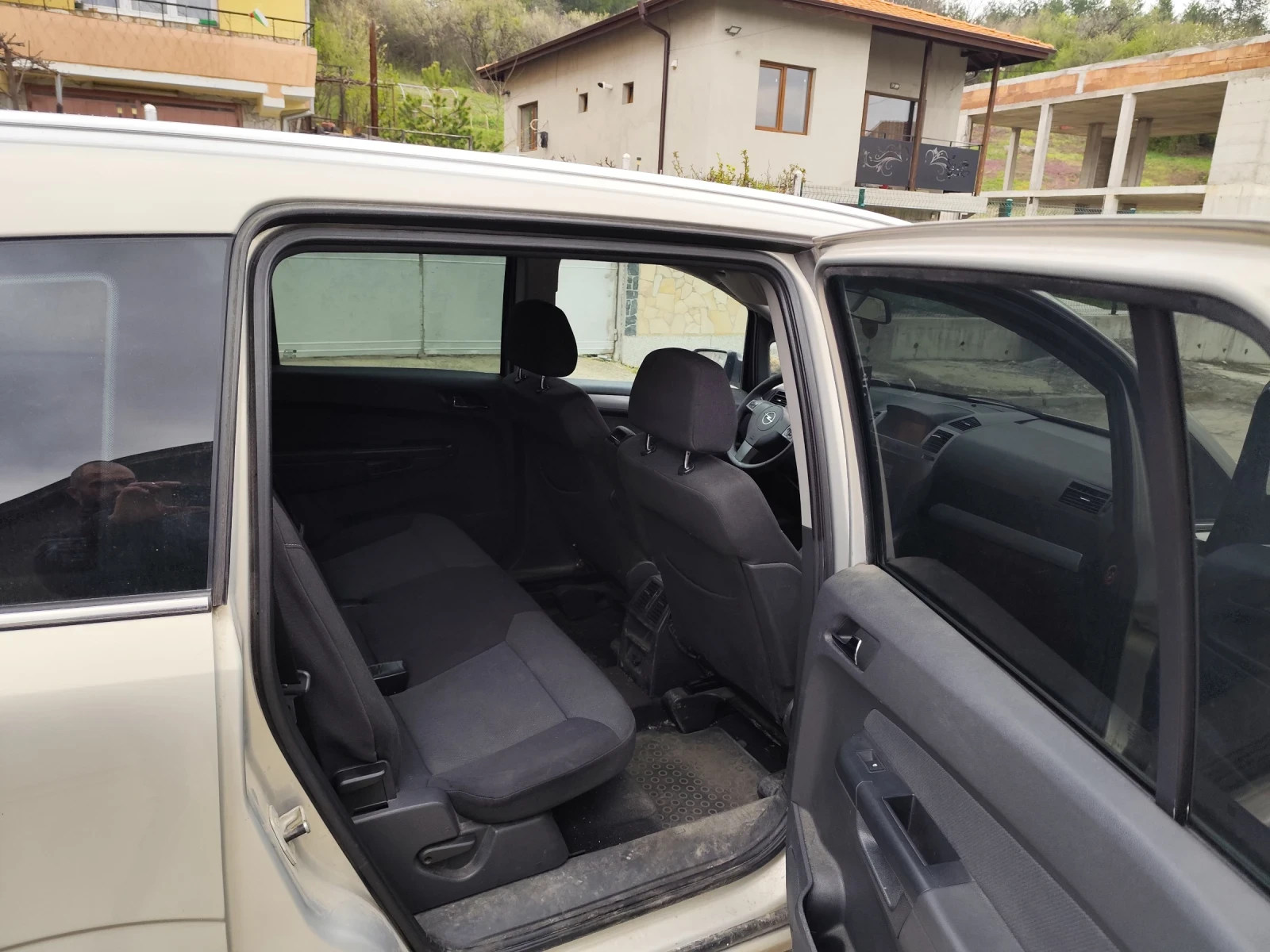 Opel Zafira  - изображение 7