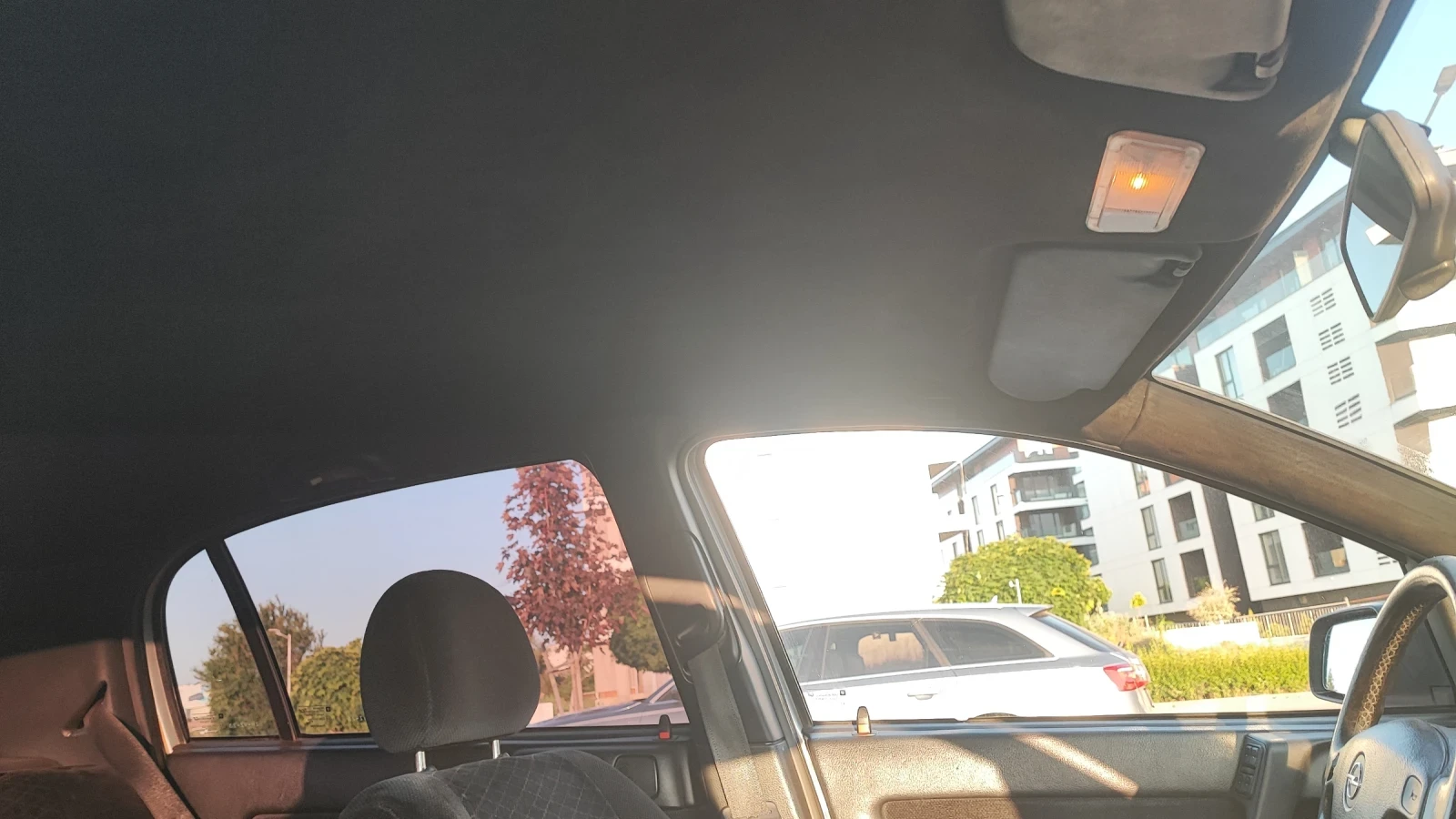 Opel Astra 1.6 - изображение 6
