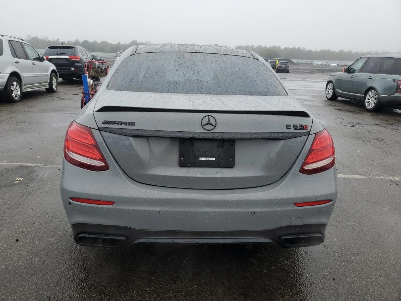 Mercedes-Benz E 63 AMG S* 4MATIC* ФУЛ ЕКСТРИ* АВТО КРЕДИТ - изображение 5