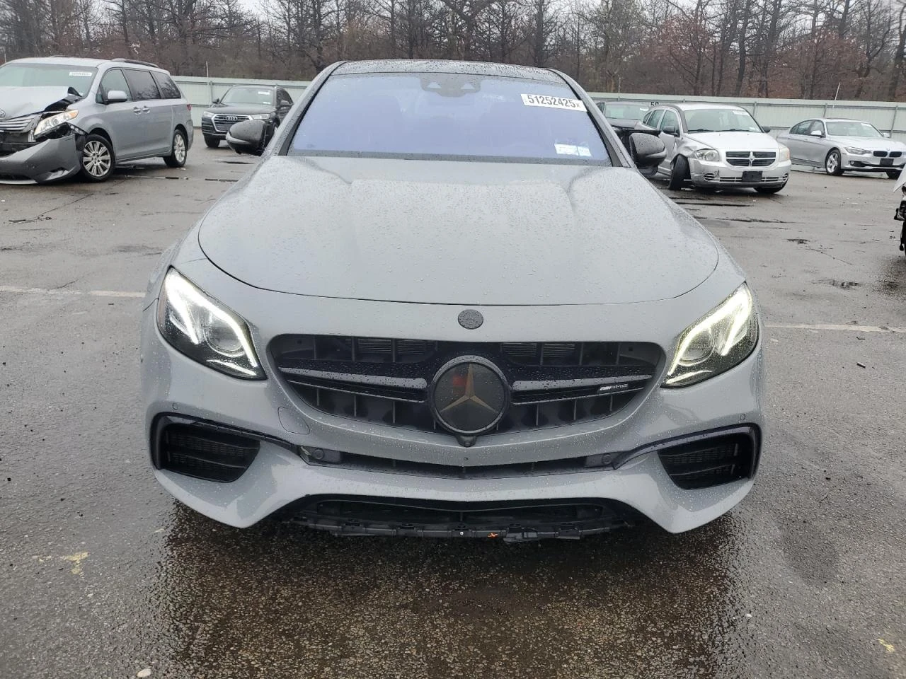Mercedes-Benz E 63 AMG S* 4MATIC* ФУЛ ЕКСТРИ* АВТО КРЕДИТ - изображение 2