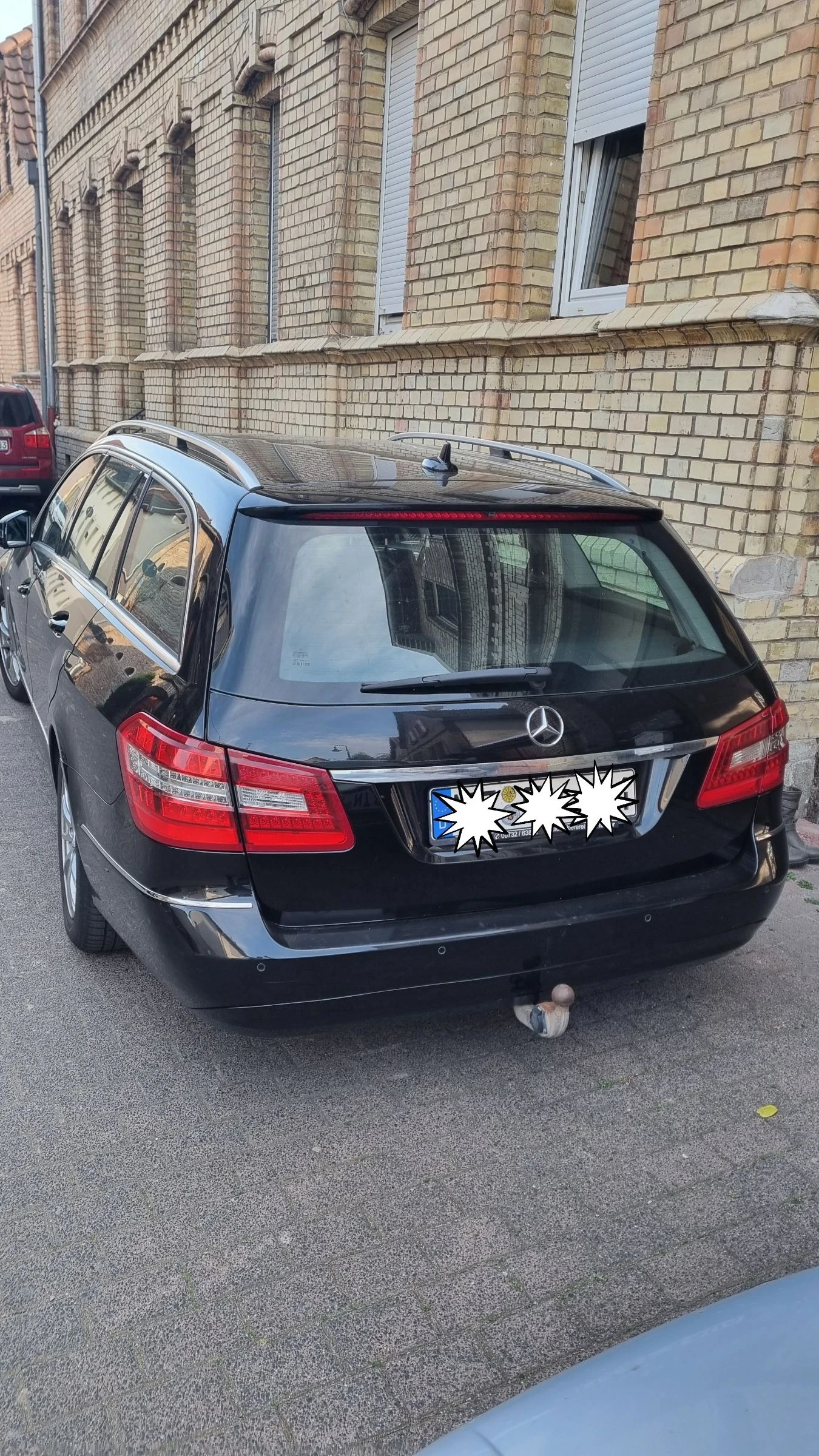 Mercedes-Benz E 220  - изображение 3