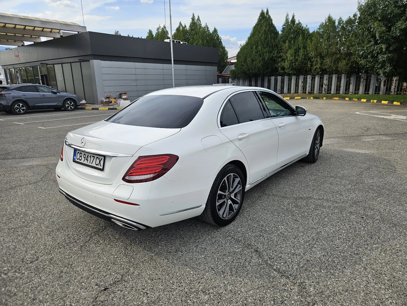 Mercedes-Benz E 350 | Mobile.bg � ����������� 13