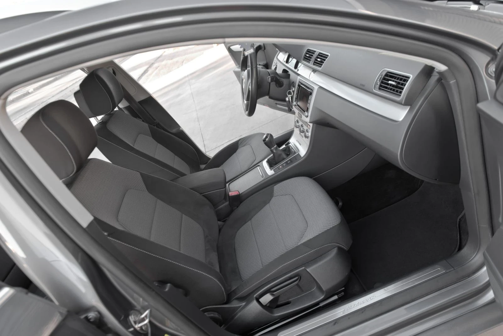 VW Passat Alltrack - изображение 8