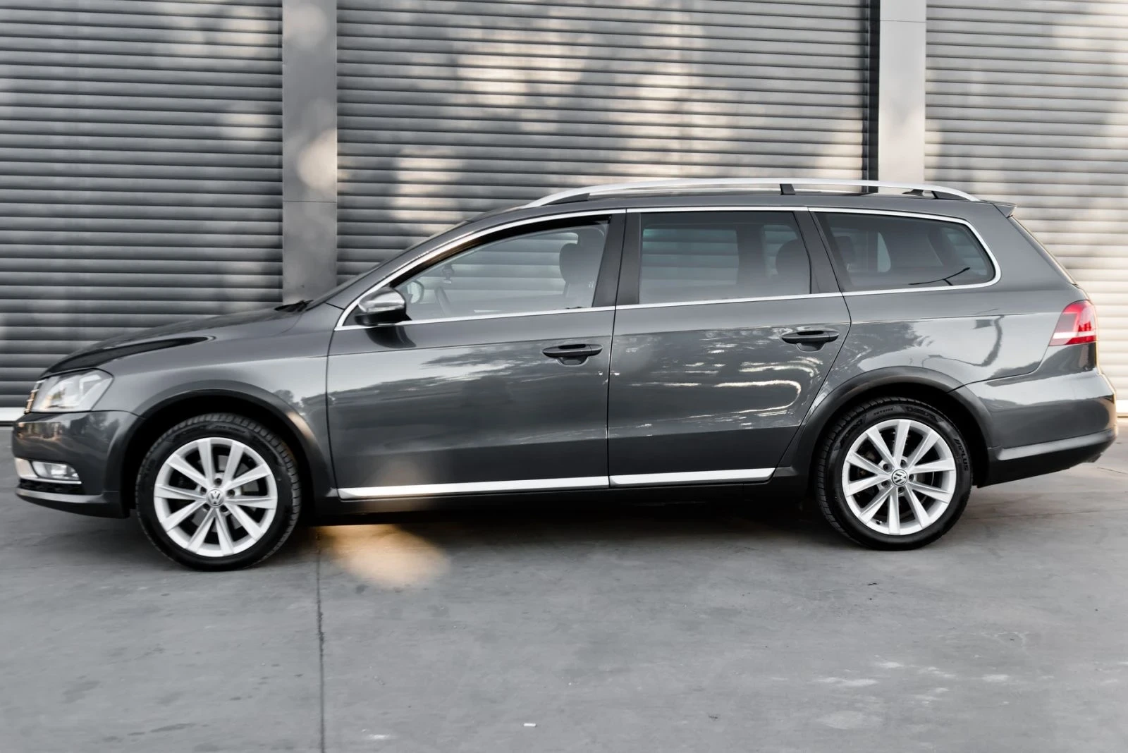 VW Passat Alltrack - изображение 5
