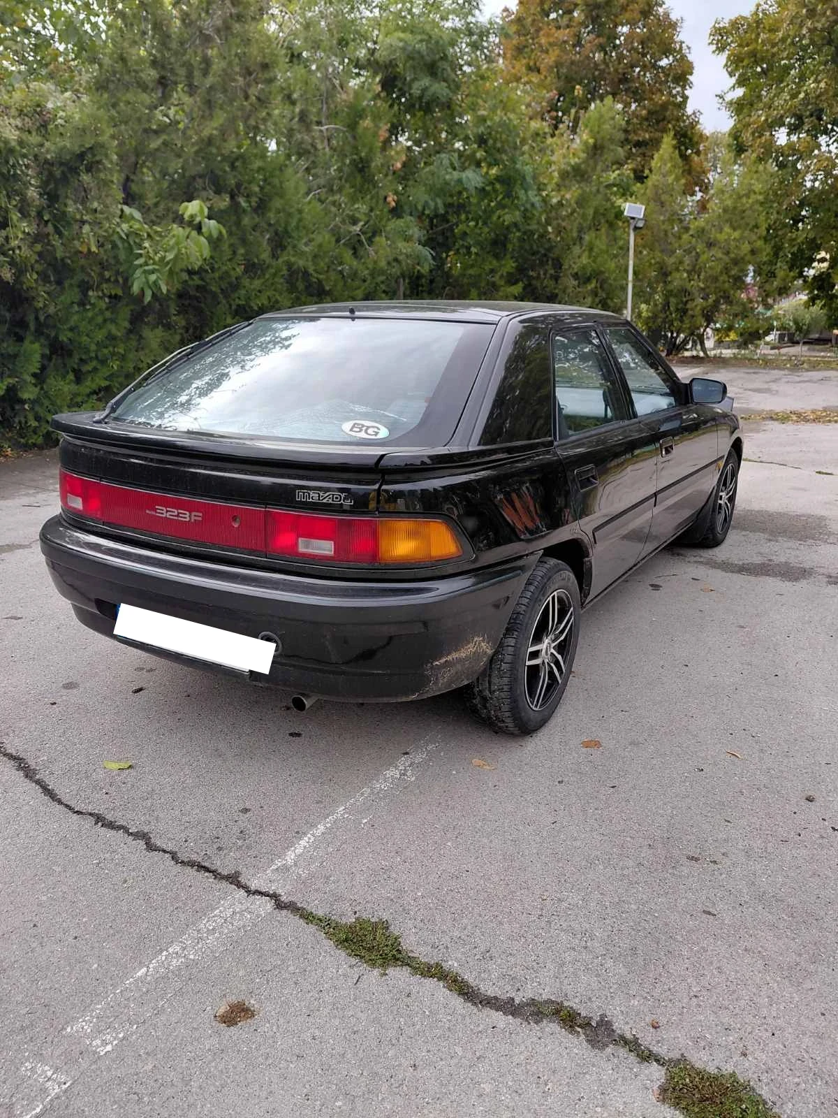 Mazda 323  - изображение 2