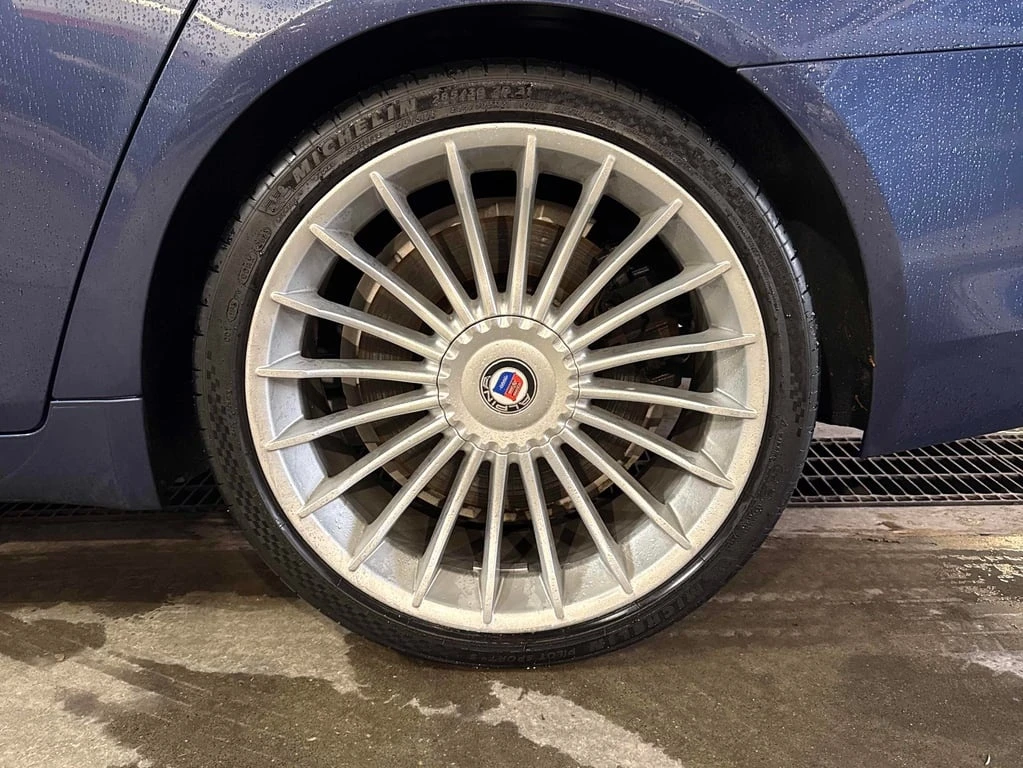 BMW 750  ALPINA B7 xDrive * CARFAX ФИНАНСИРАНЕ  - изображение 7