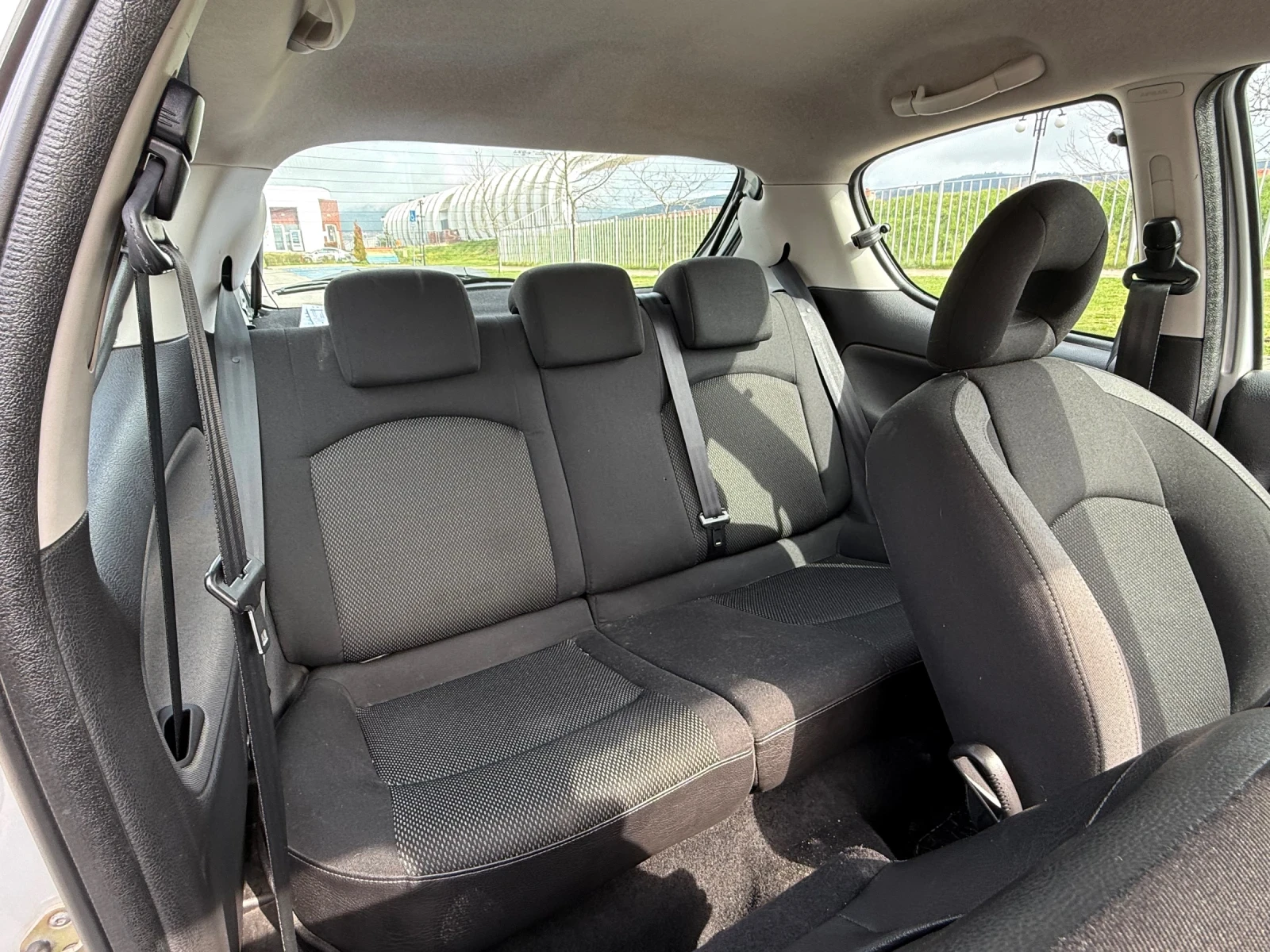 Peugeot 206 1.4/Климатик/140000 км., снимка 12 - Автомобили и джипове - 53957220