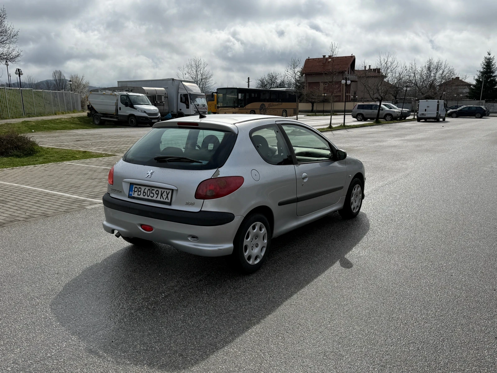 Peugeot 206 1.4/Климатик/140000 км., снимка 5 - Автомобили и джипове - 53957220