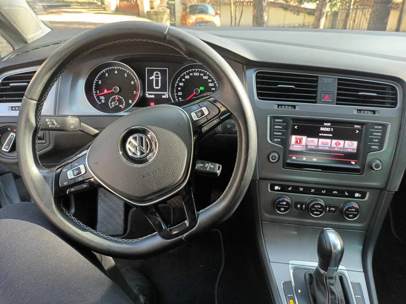 VW Golf, снимка 6 - Автомобили и джипове - 54058761