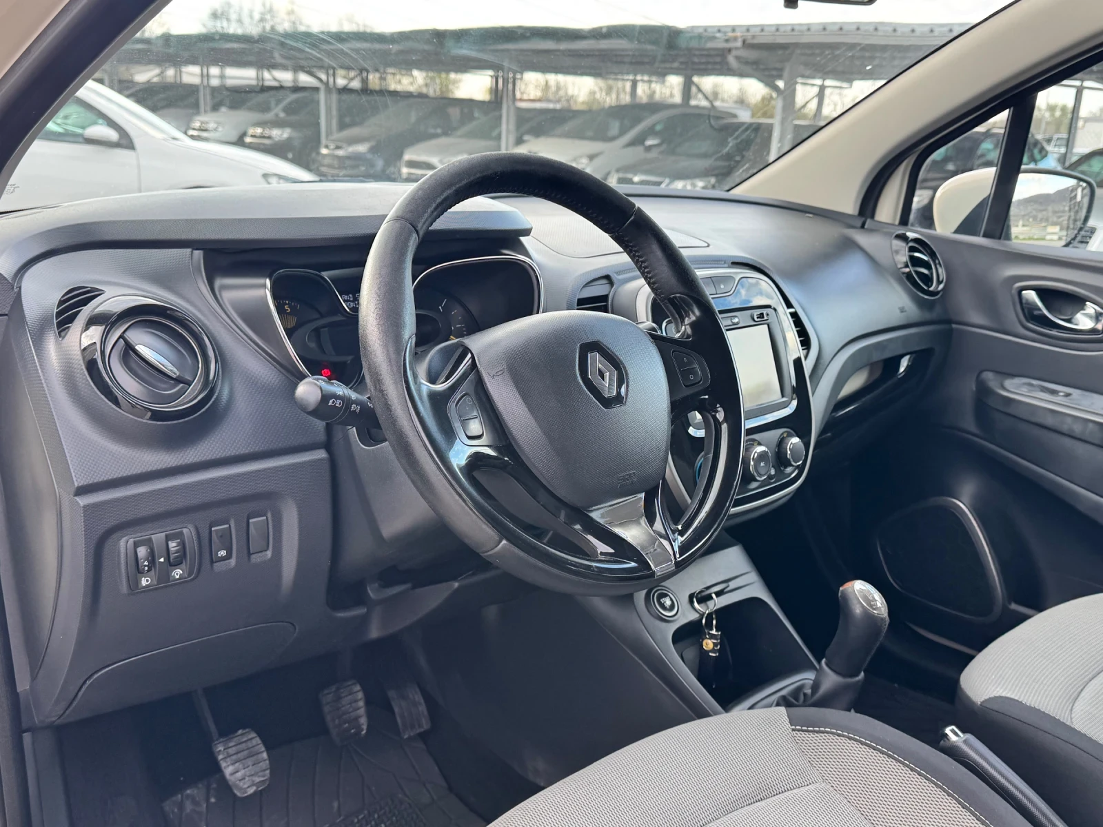 Renault Captur 1.5DCI ������ | Mobile.bg � ����������� 5