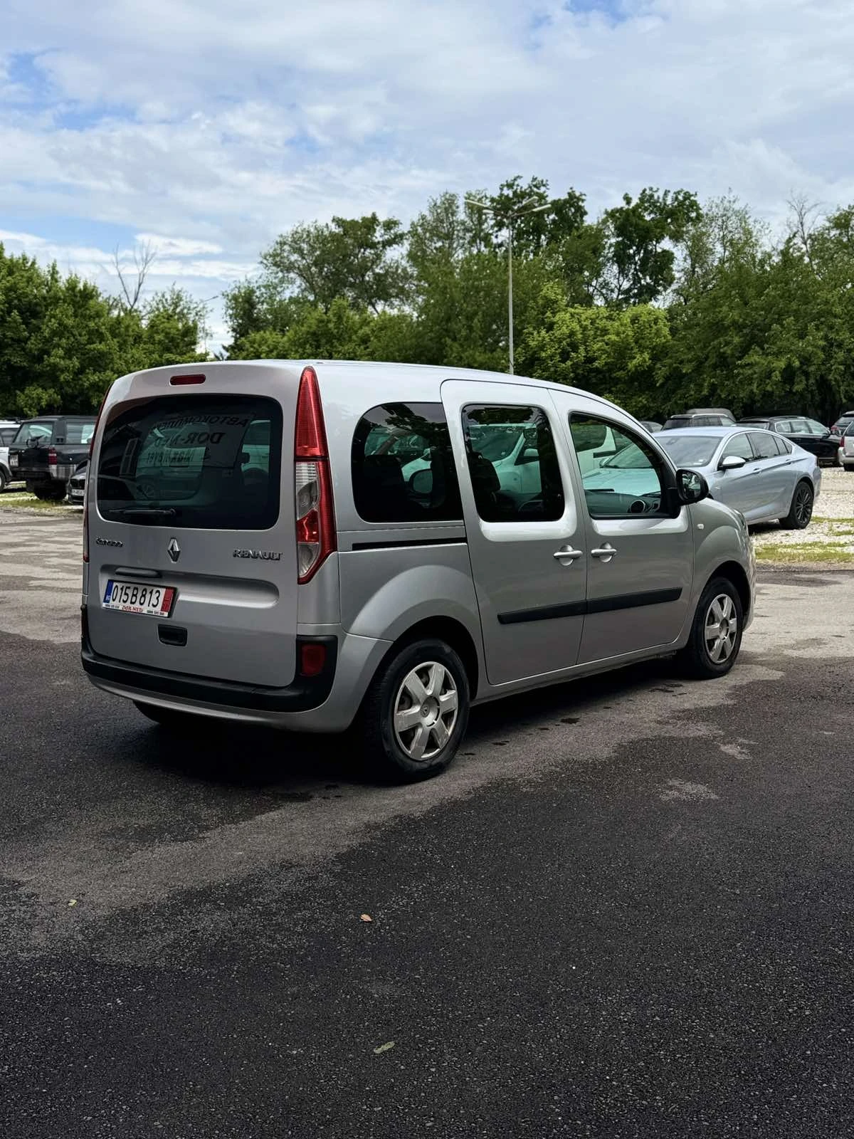 Renault Kangoo 1.5-DCI-90HP, снимка 6 - Автомобили и джипове - 54666005