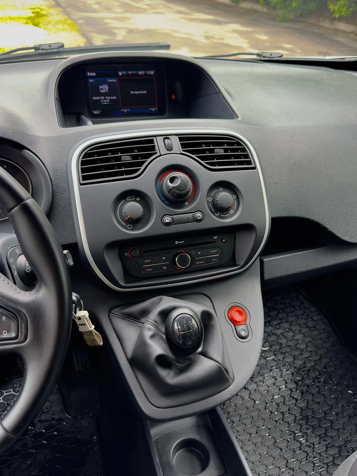 Renault Kangoo 1.5-DCI-90HP, снимка 13 - Автомобили и джипове - 54666005
