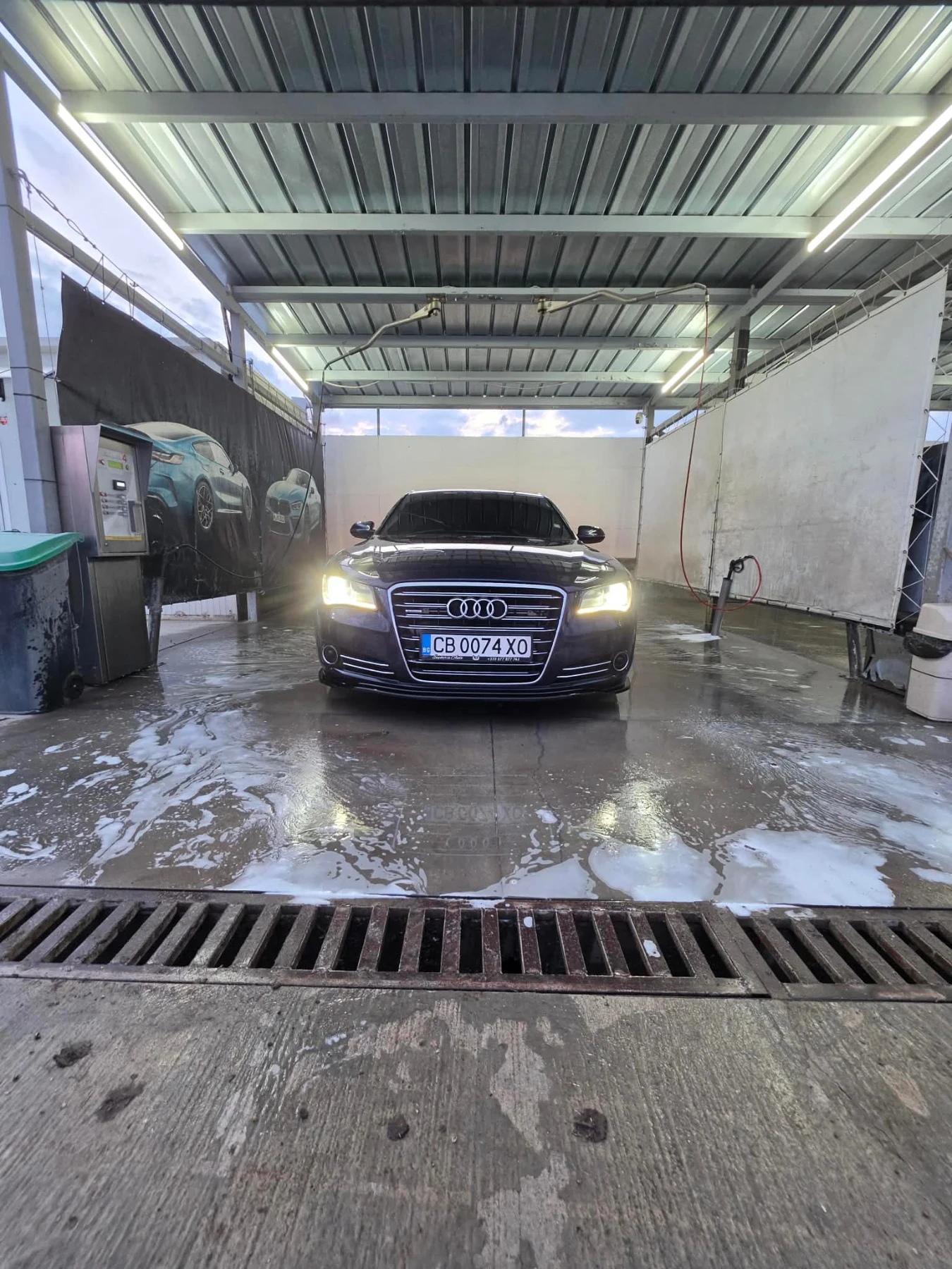 Audi A8, снимка 3 - Автомобили и джипове - 54706685