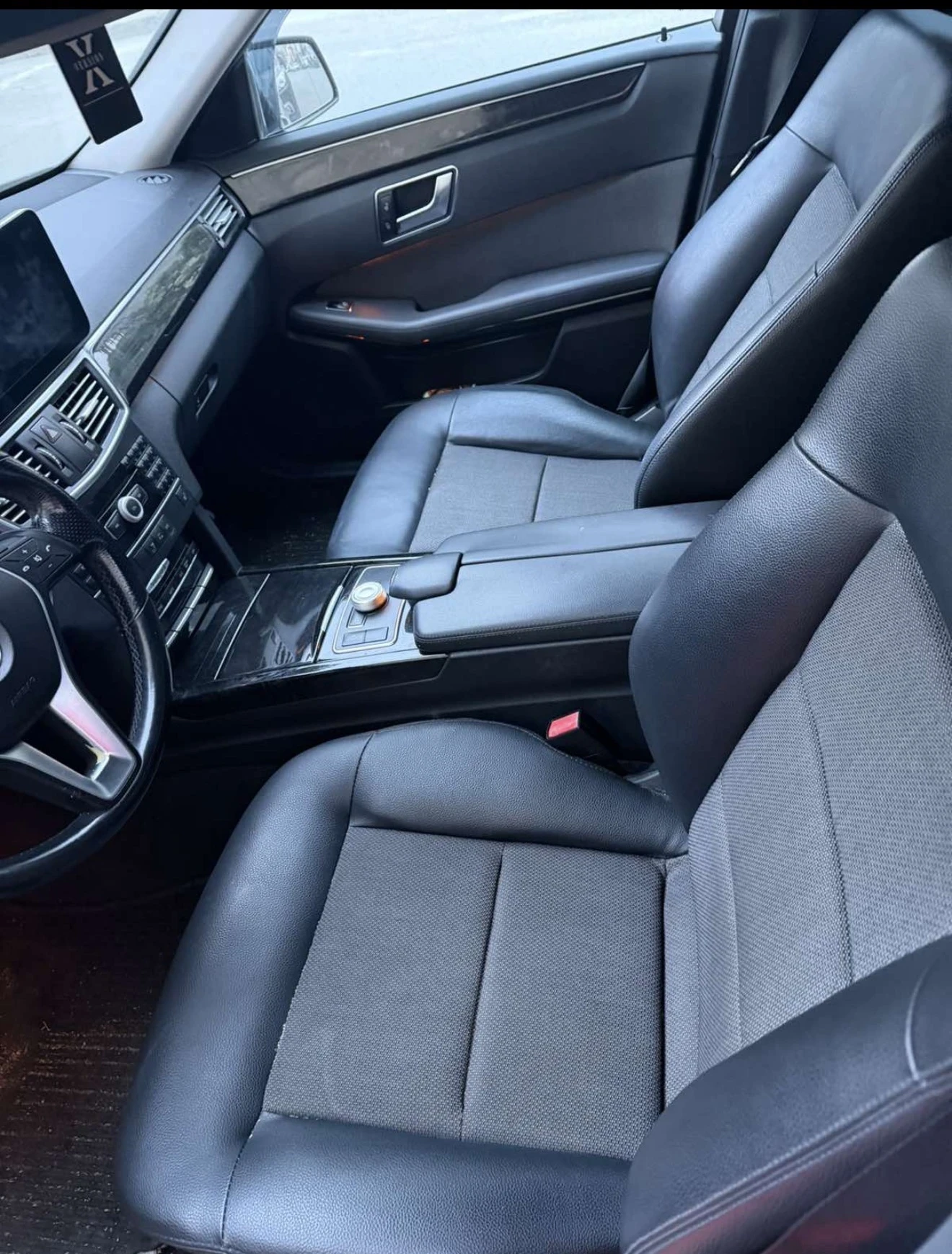 Mercedes-Benz E 220, снимка 5 - Автомобили и джипове - 54781533