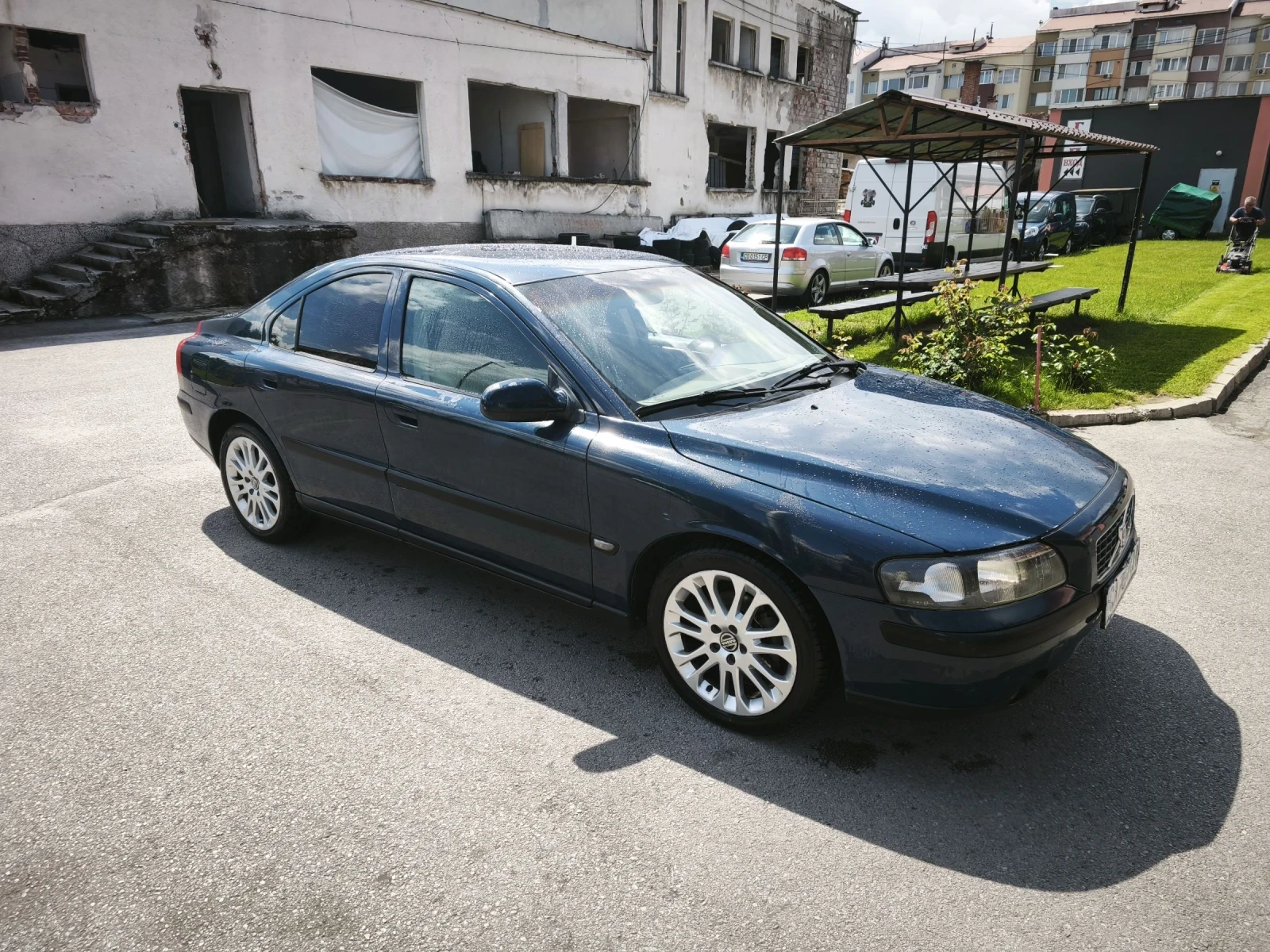 Volvo S60 2.4 D5, снимка 2 - Автомобили и джипове - 54777587