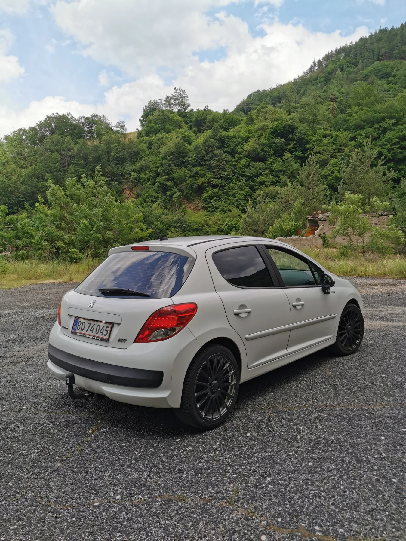 Peugeot 207 1.6HDI, снимка 6 - Автомобили и джипове - 54931450