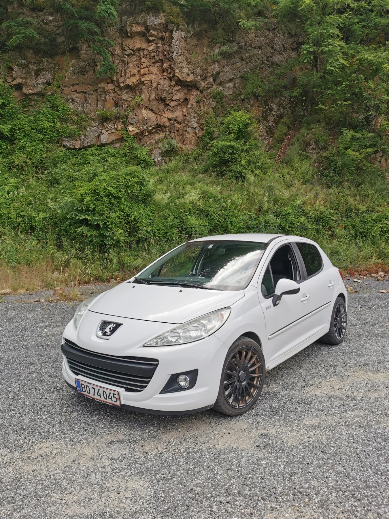 Peugeot 207 1.6HDI, снимка 3 - Автомобили и джипове - 54931450