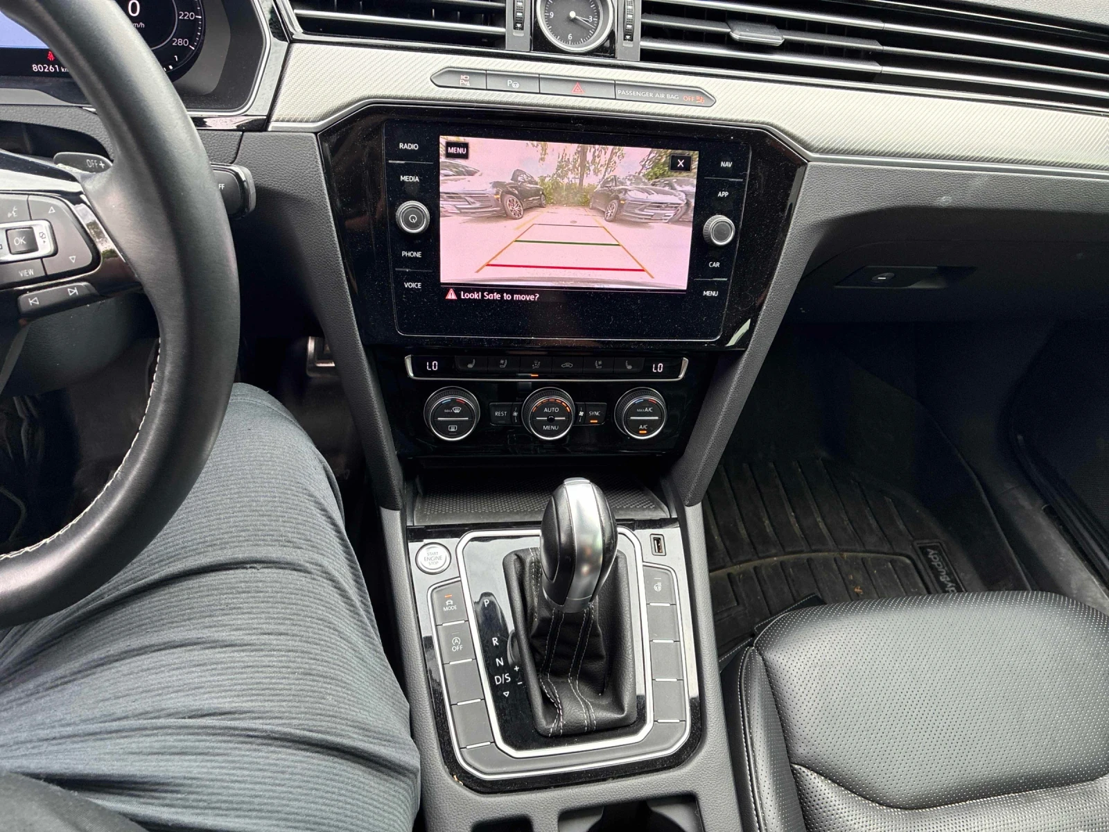 VW Arteon R-Line* 4Motion* Dynaudio* 2комплекта джанти* 2кл, снимка 8 - Автомобили и джипове - 55044699