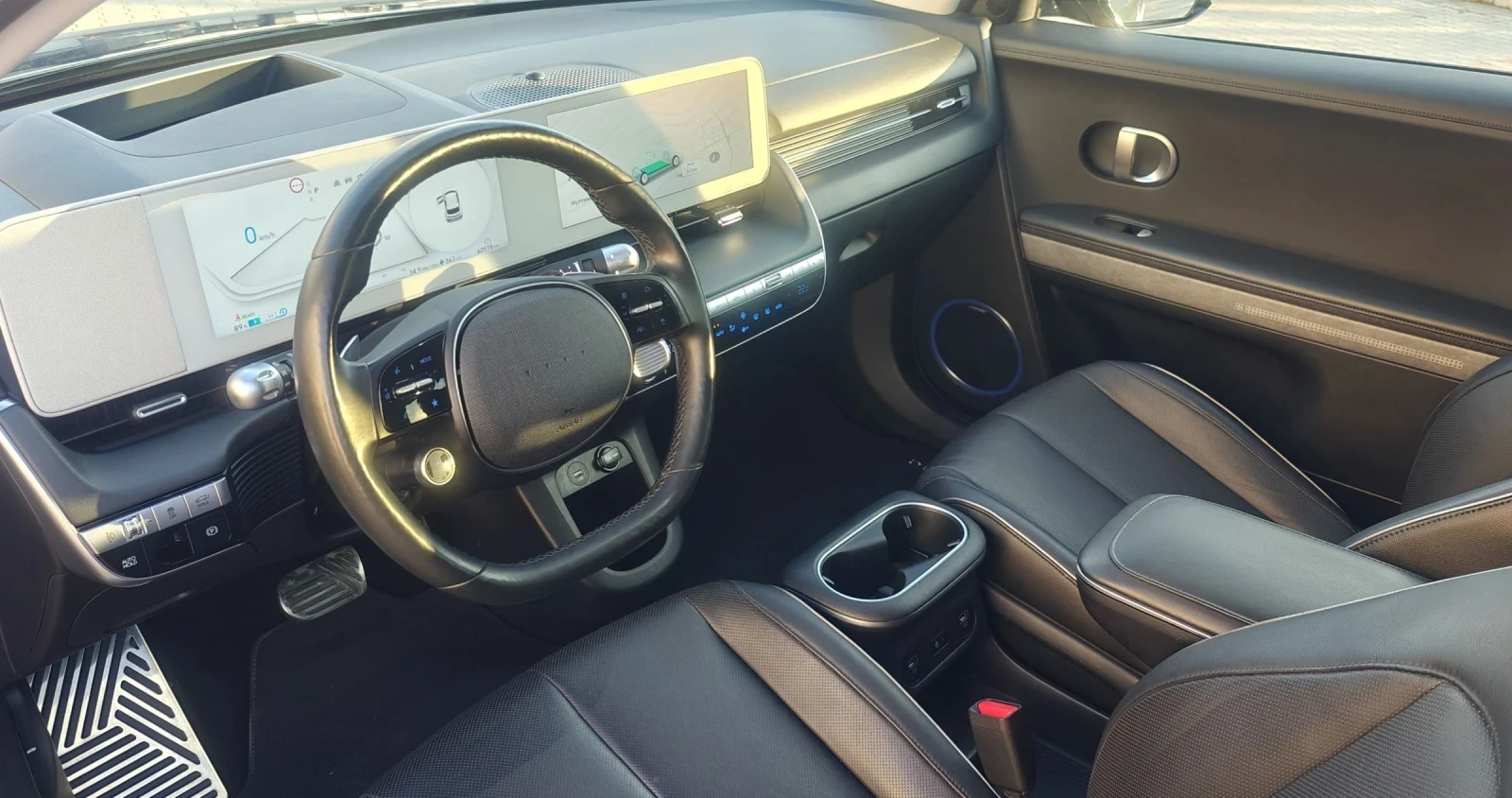 Hyundai Ioniq 5 UNIQ/Кожа/Обдухване/HUD/SOH100%/ЕВРОПА, снимка 7 - Автомобили и джипове - 55224711