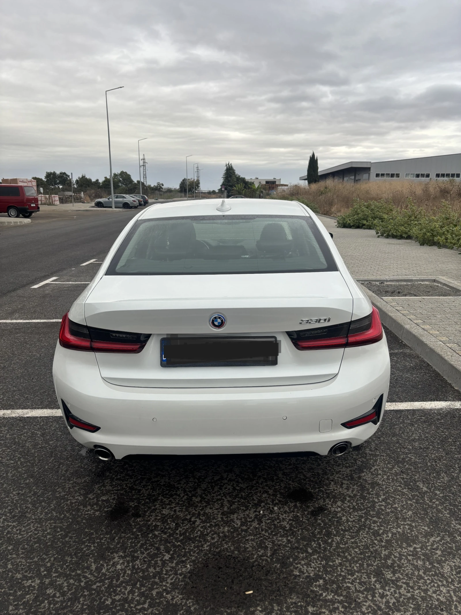 BMW 330 330i | Mobile.bg � ����������� 4