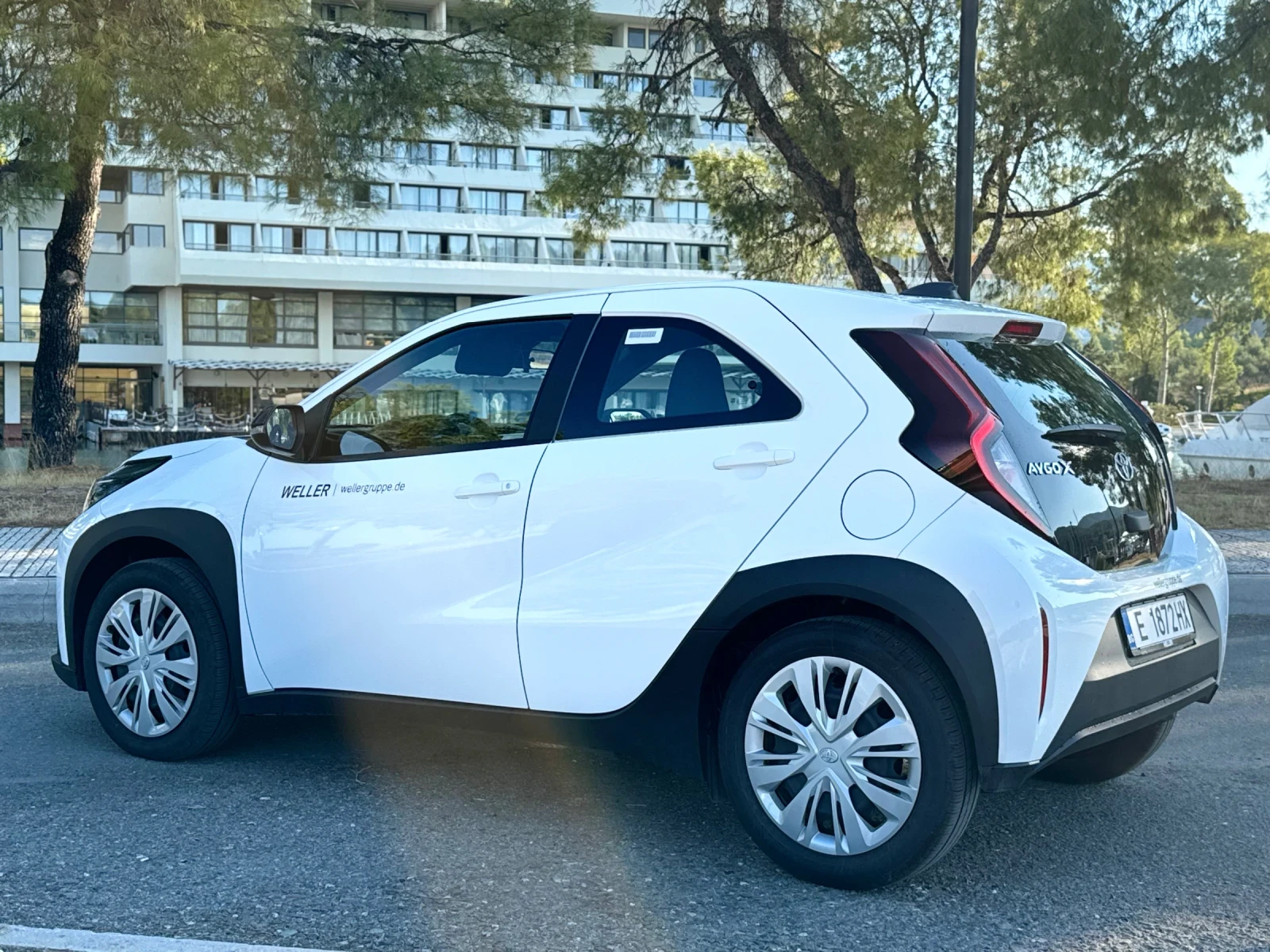 Toyota Aygo X HeV Автоматик, снимка 6 - Автомобили и джипове - 56278926