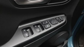 Hyundai Kona 1.6 2WD PREMIUM* КОЖА* ОБДУХВ* НАВИ, снимка 16
