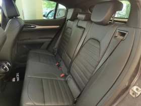 Alfa Romeo Stelvio Veloce 2.0 Petrol 280 hp AT8 Q4 | Mobile.bg � ����� ������ 12