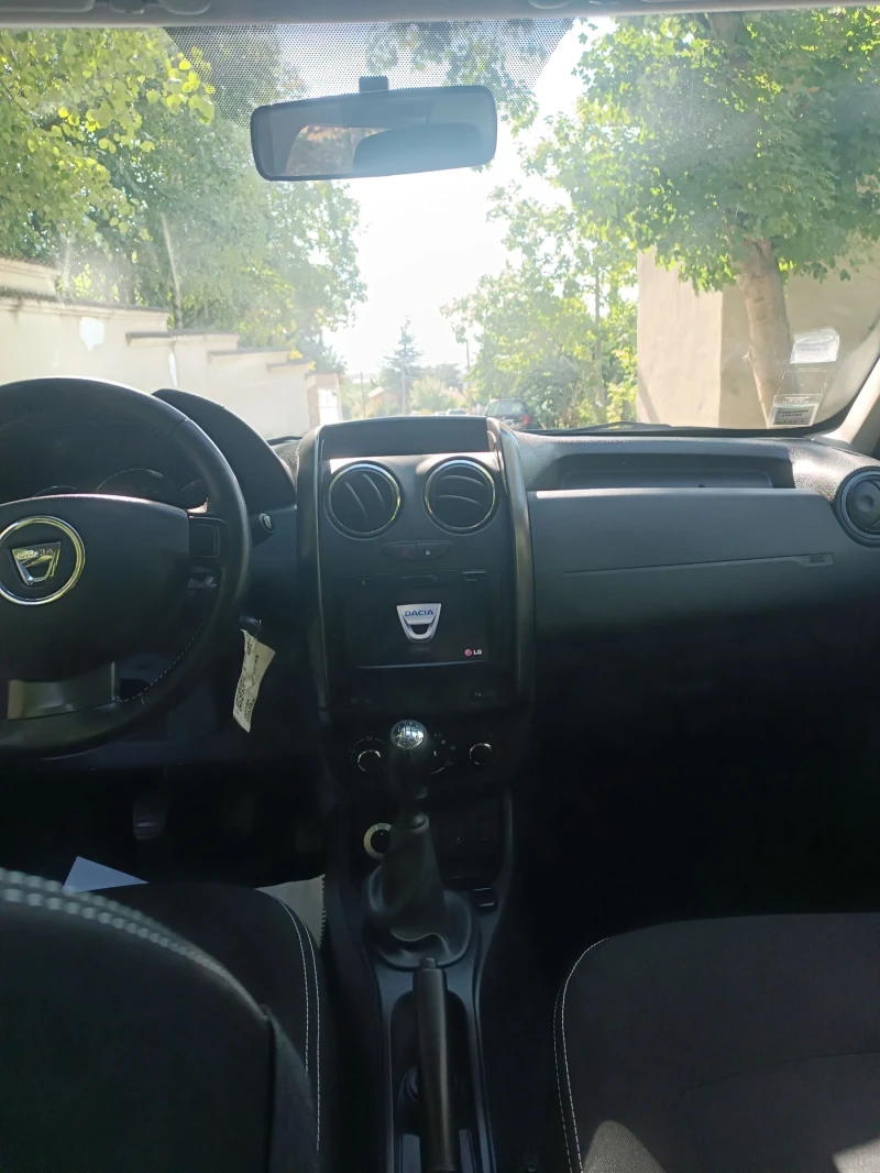 Dacia Duster 4х4, снимка 11 - Автомобили и джипове - 51374632