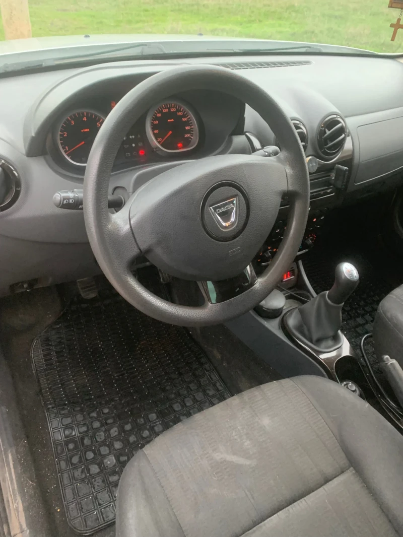 Dacia Duster 1.6 LPG , снимка 5 - Автомобили и джипове - 52662088