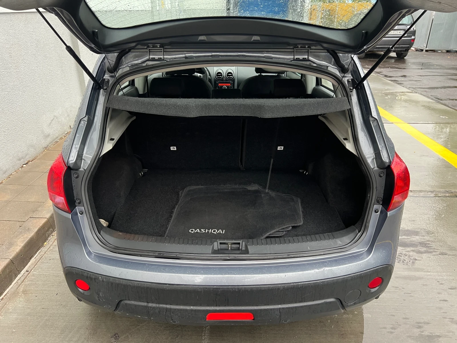 Nissan Qashqai 2.0 LPG* 4x4* Automatic*  - изображение 5
