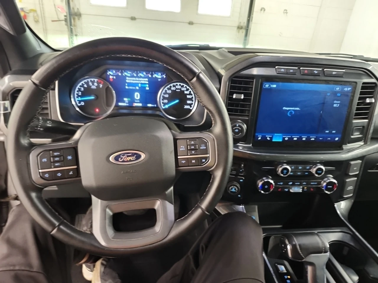 Ford F150 2023 XLT CREW CAB SHORT BED * КРАЙНА ЦЕНА*  - изображение 8