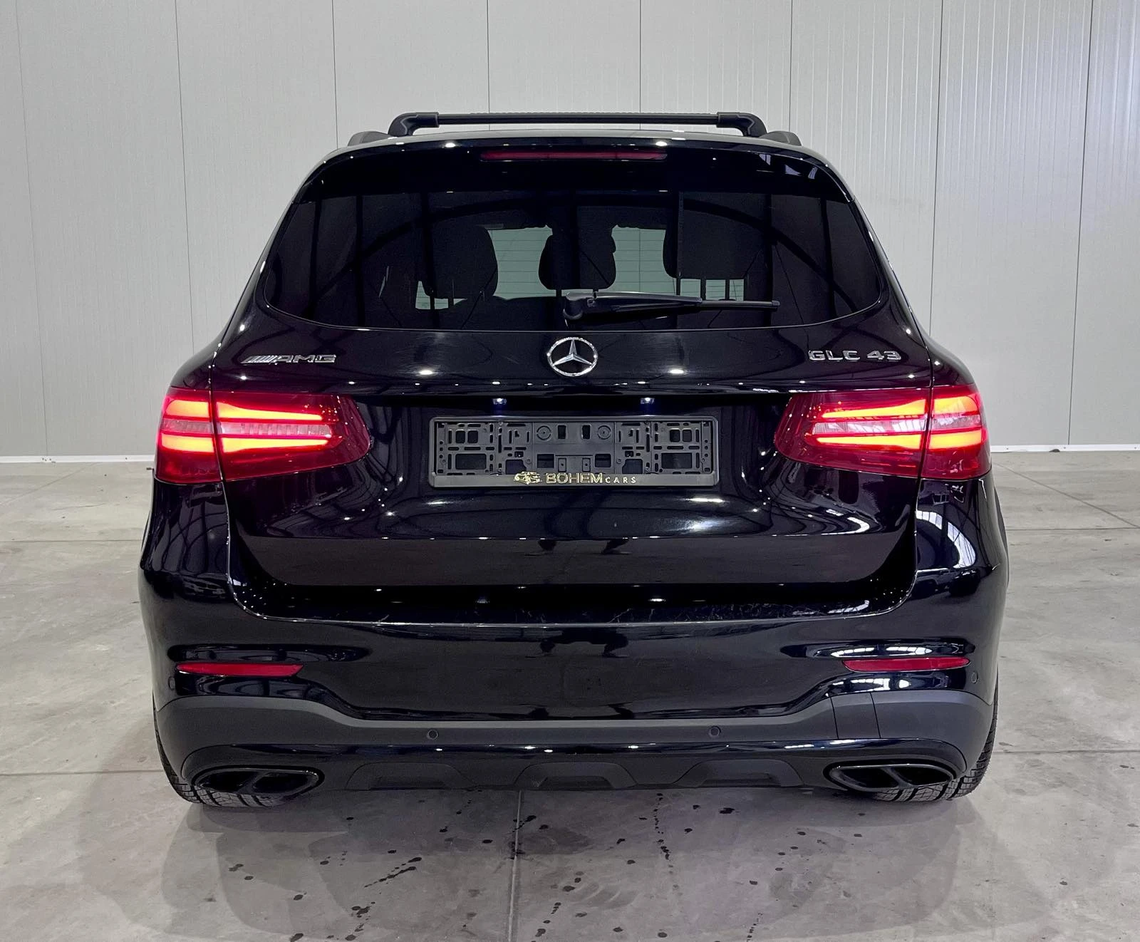 Mercedes-Benz GLC 43 AMG Night Package - изображение 4