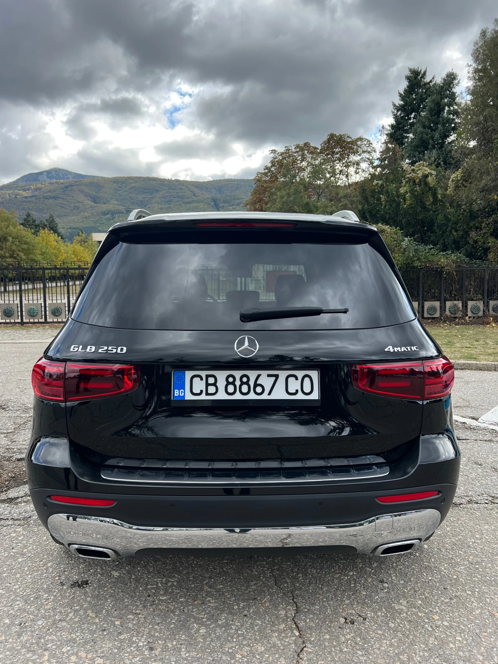 Mercedes-Benz GLB 250 4MATIC - изображение 5