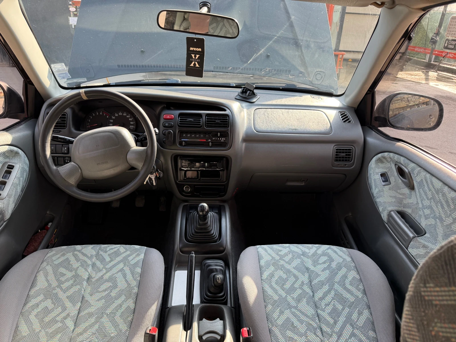 Suzuki Grand vitara, снимка 5 - Автомобили и джипове - 54116265