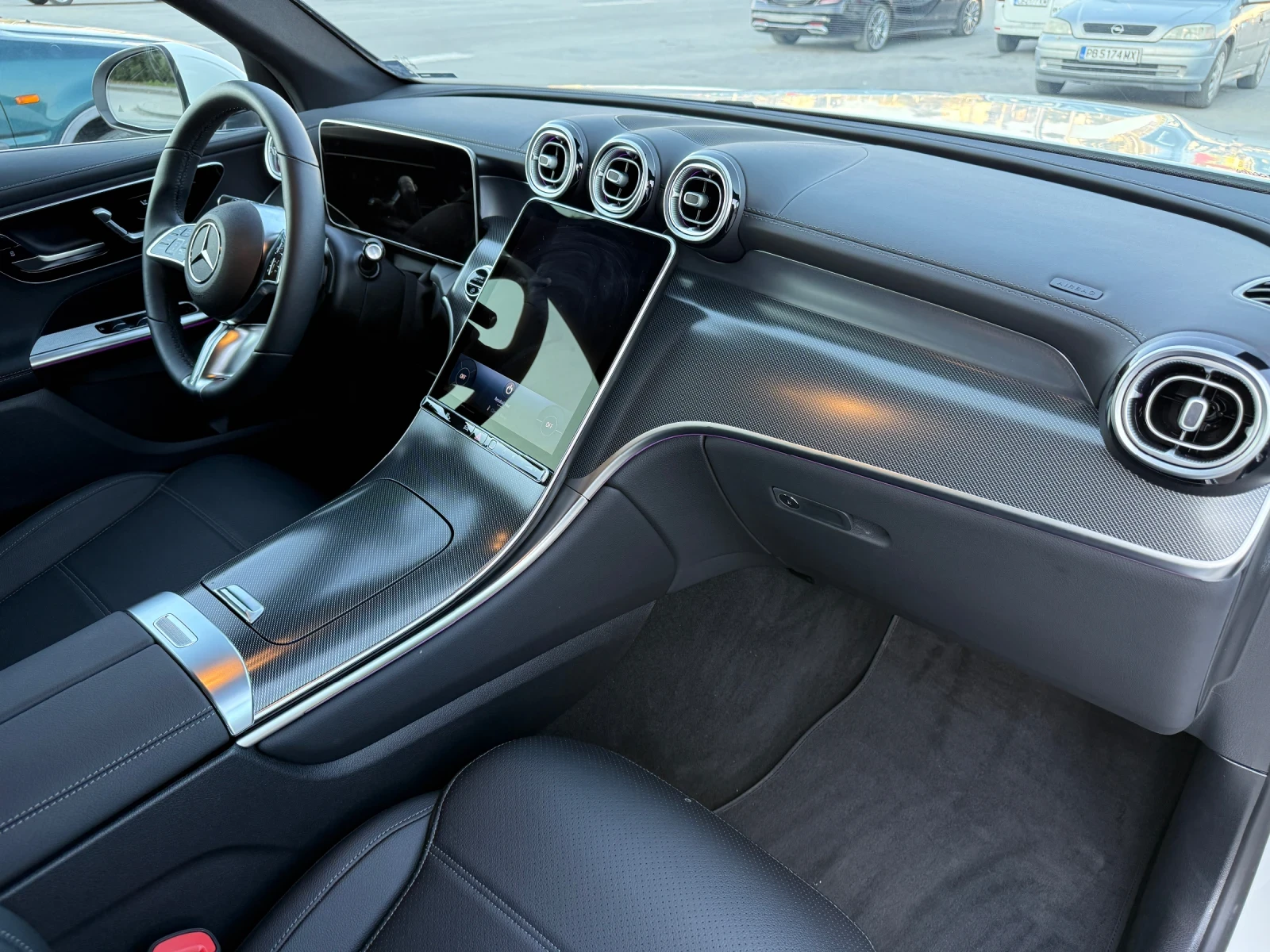 Mercedes-Benz GLC 300 mild hibrid, 2500км., снимка 5 - Автомобили и джипове - 54247133