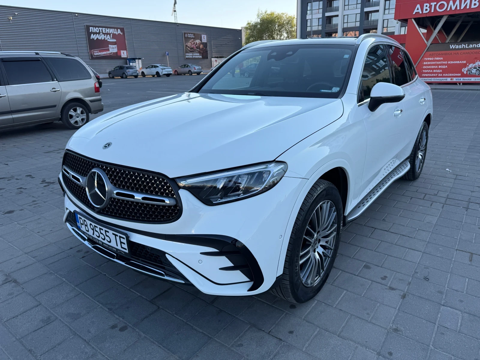 Mercedes-Benz GLC 300 mild hibrid, 2500км., снимка 3 - Автомобили и джипове - 54247133
