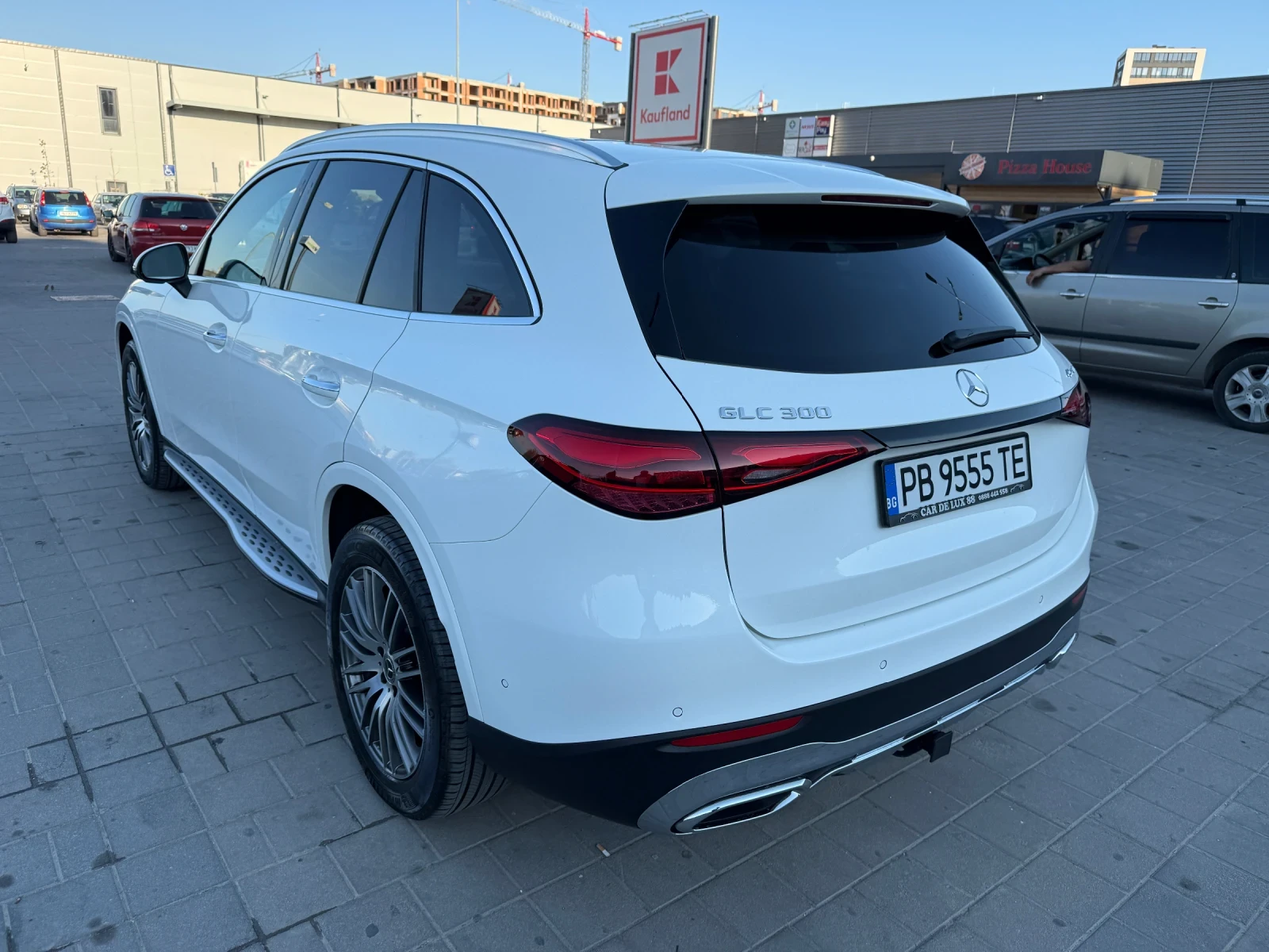 Mercedes-Benz GLC 300 mild hibrid, 2500км., снимка 4 - Автомобили и джипове - 54247133