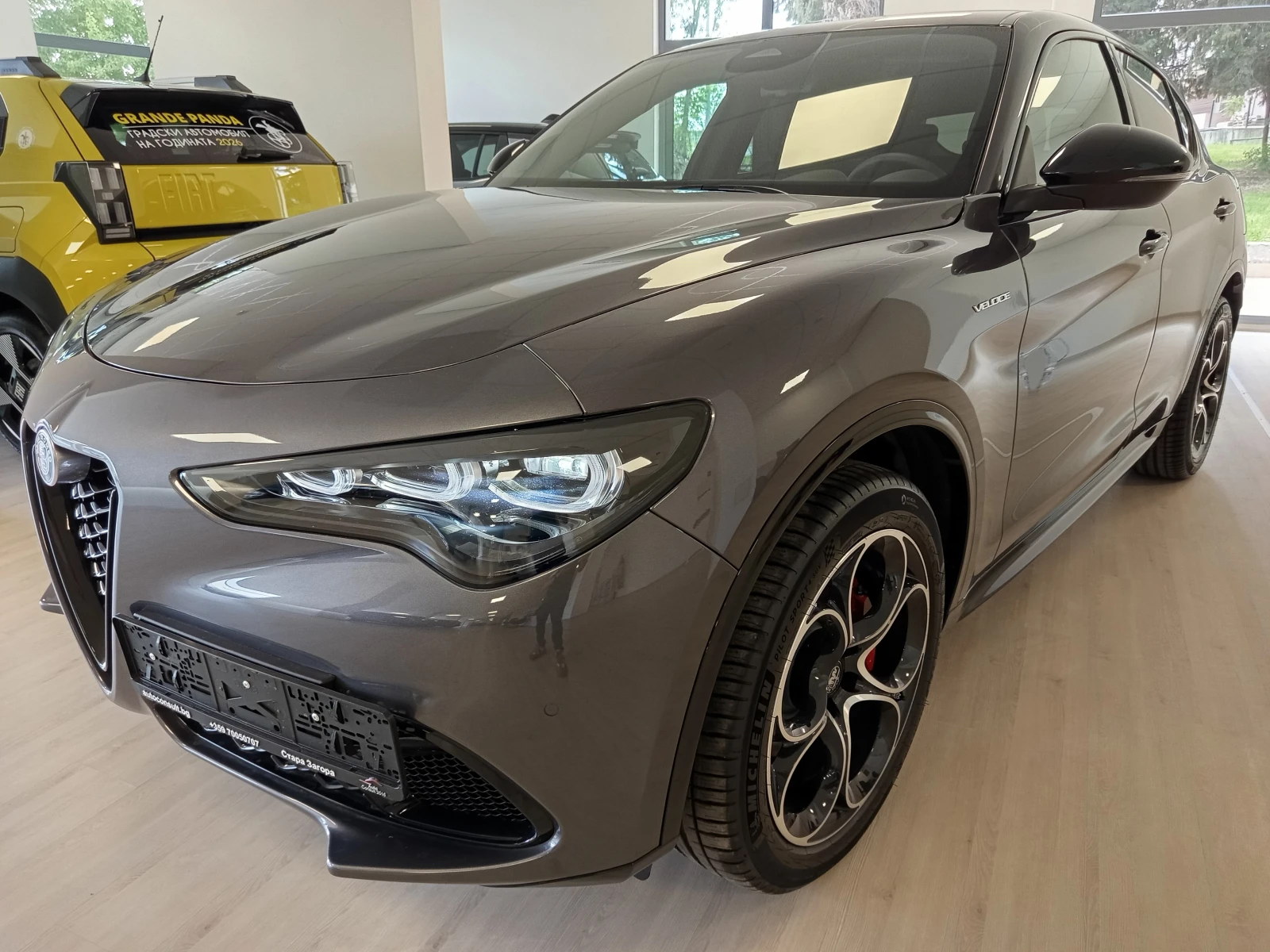 Alfa Romeo Stelvio Veloce 2.0 Petrol 280 hp AT8 Q4, снимка 3 - Автомобили и джипове - 54514715
