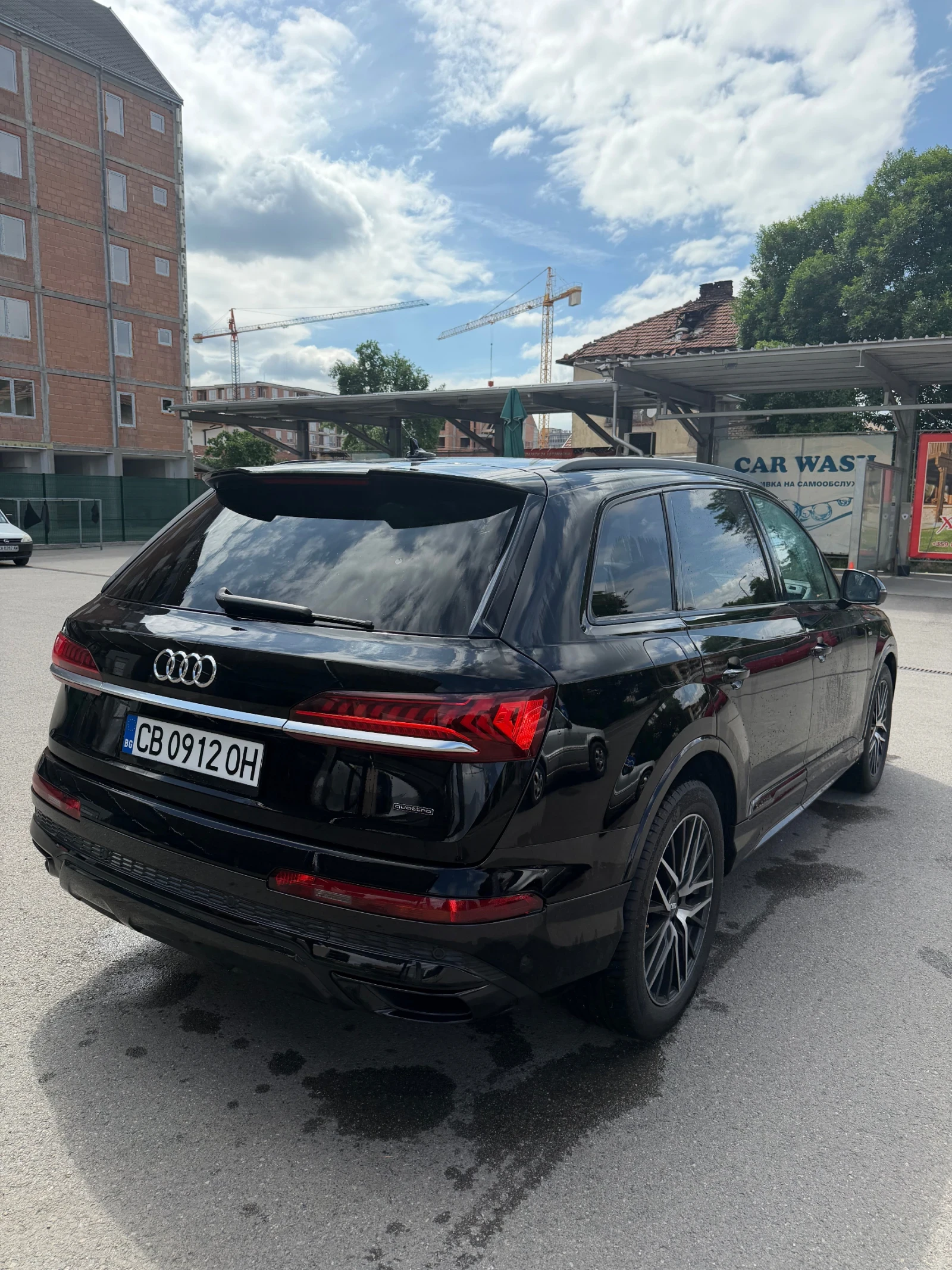 Audi Q7 ПЕРФЕКТНО СЪСТОЯНИЕ НАПЪЛНО ОБСУЖЕНА ФУЛ ЕКСТРИИИИ, снимка 8 - Автомобили и джипове - 54885055