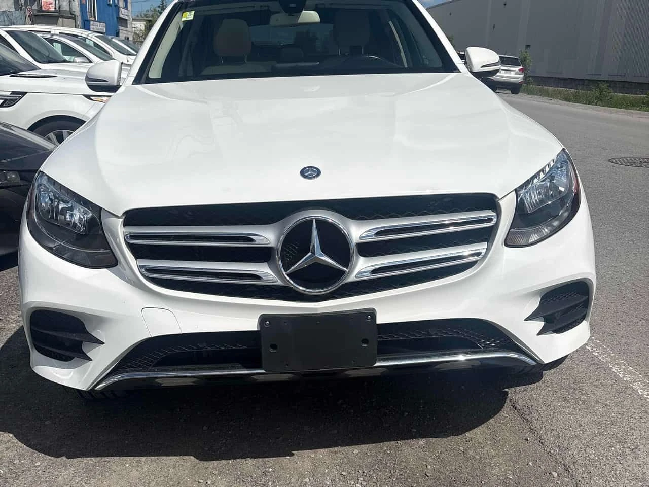 Mercedes-Benz GLC 300 4MATIC * AMG PACK* ПАНОРАМА* ПОДГРЕВИ* КАМЕРА* , снимка 2 - Автомобили и джипове - 55424370