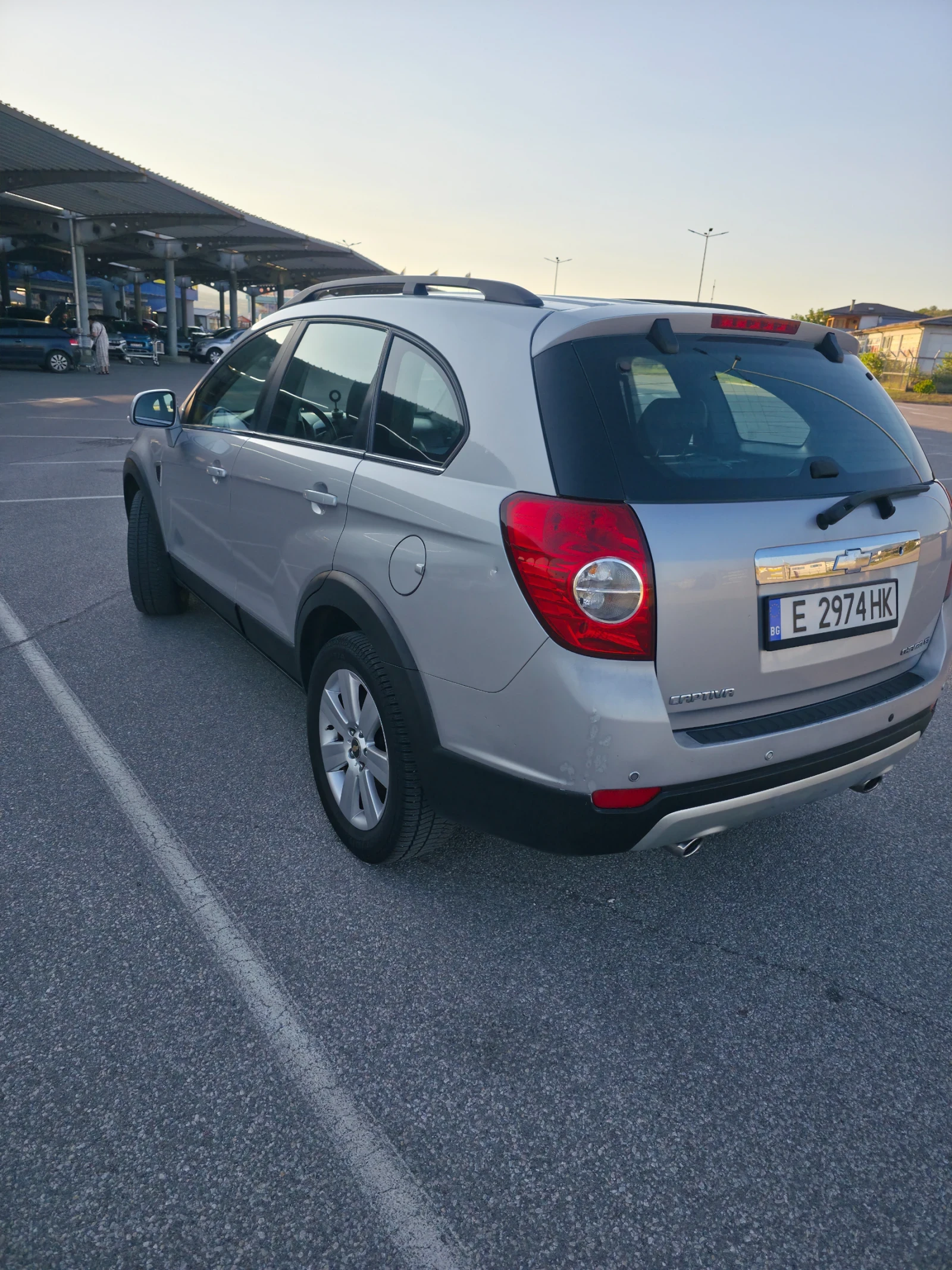Chevrolet Captiva, снимка 5 - Автомобили и джипове - 55479817