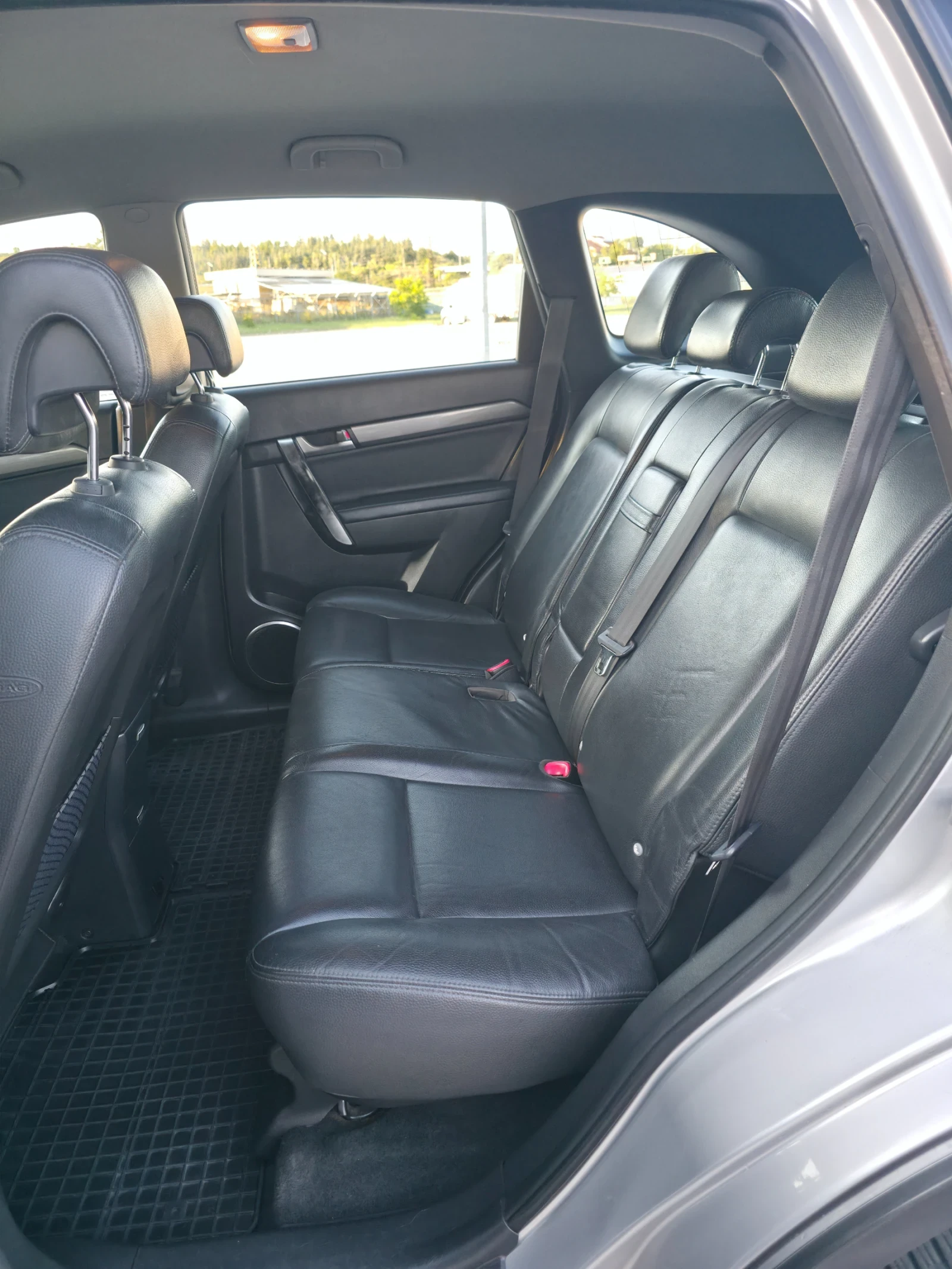 Chevrolet Captiva, снимка 13 - Автомобили и джипове - 55479817
